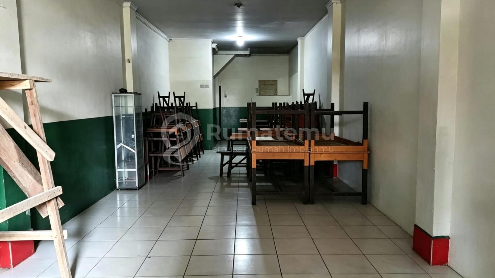 Disewakan Ruko Gandeng Siap Pakai Jalan Tmp Taruna Tangerang Kota