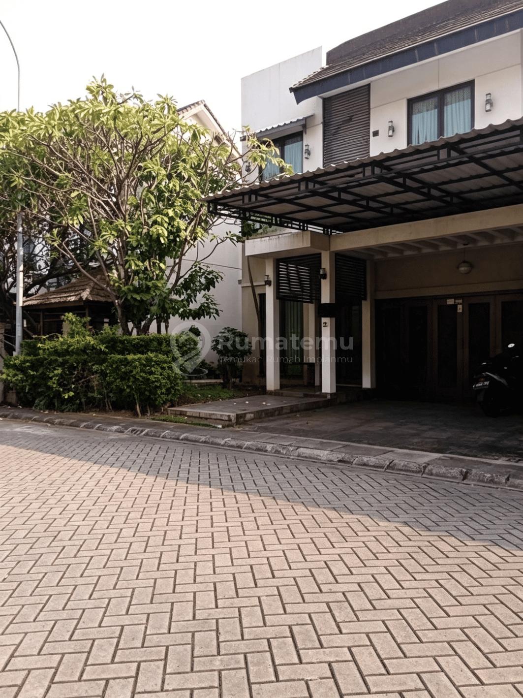 Jual Rumah 2 lantai modern dan minimalis di Pulomas Residence, Kayu Putih, Pulo Gadung, Jakarta