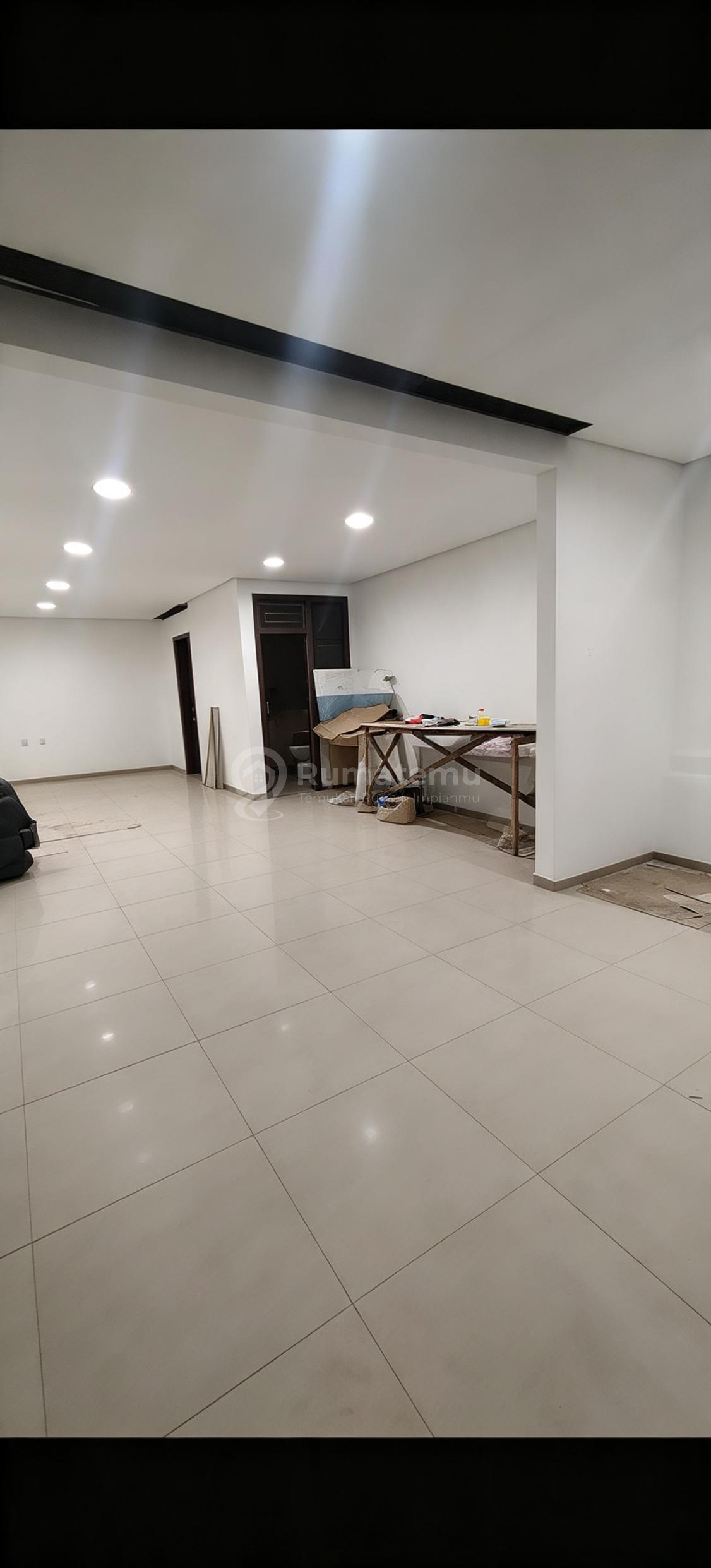 Dijual Ruko Siap Huni Di Pluit Ruko Hoki Pinggir Tol