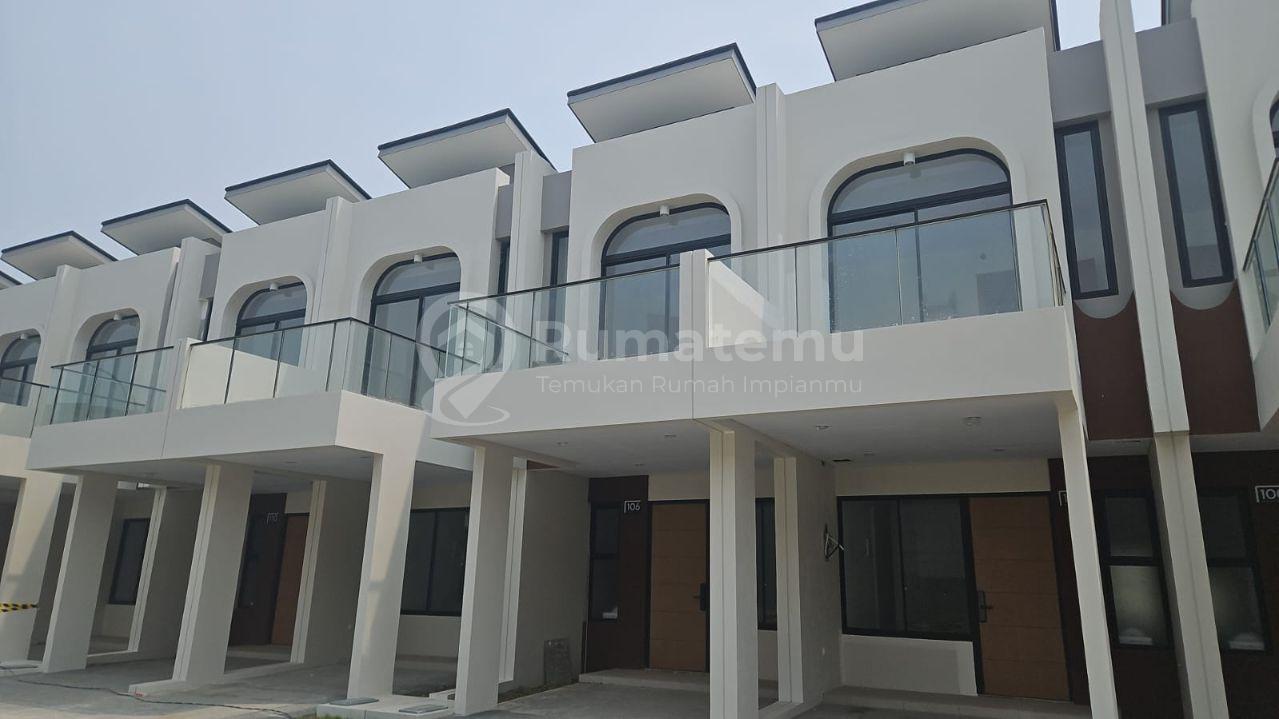 Ready 2 Unit Rumah Brandnew 2 Lantai dengan Balcony di Pasadena Spring Pik 2 Kosambi Tangerang