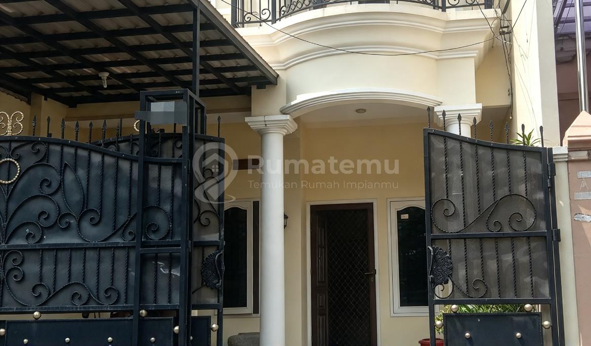 Kosambi Baru, Cengkareng, Jakarta Barat..Dijual Rumah 2 Lantai+, Ada Kitchen Set, Listrik 3.500 Watt, Atap Sudah Baja Ringan, Row Jalan 2 Mobil ++, Hadap Barat, Dekat dengan Sekolah Sd-Smp-Sma, Shm.-L1no,8264 | Rumah123