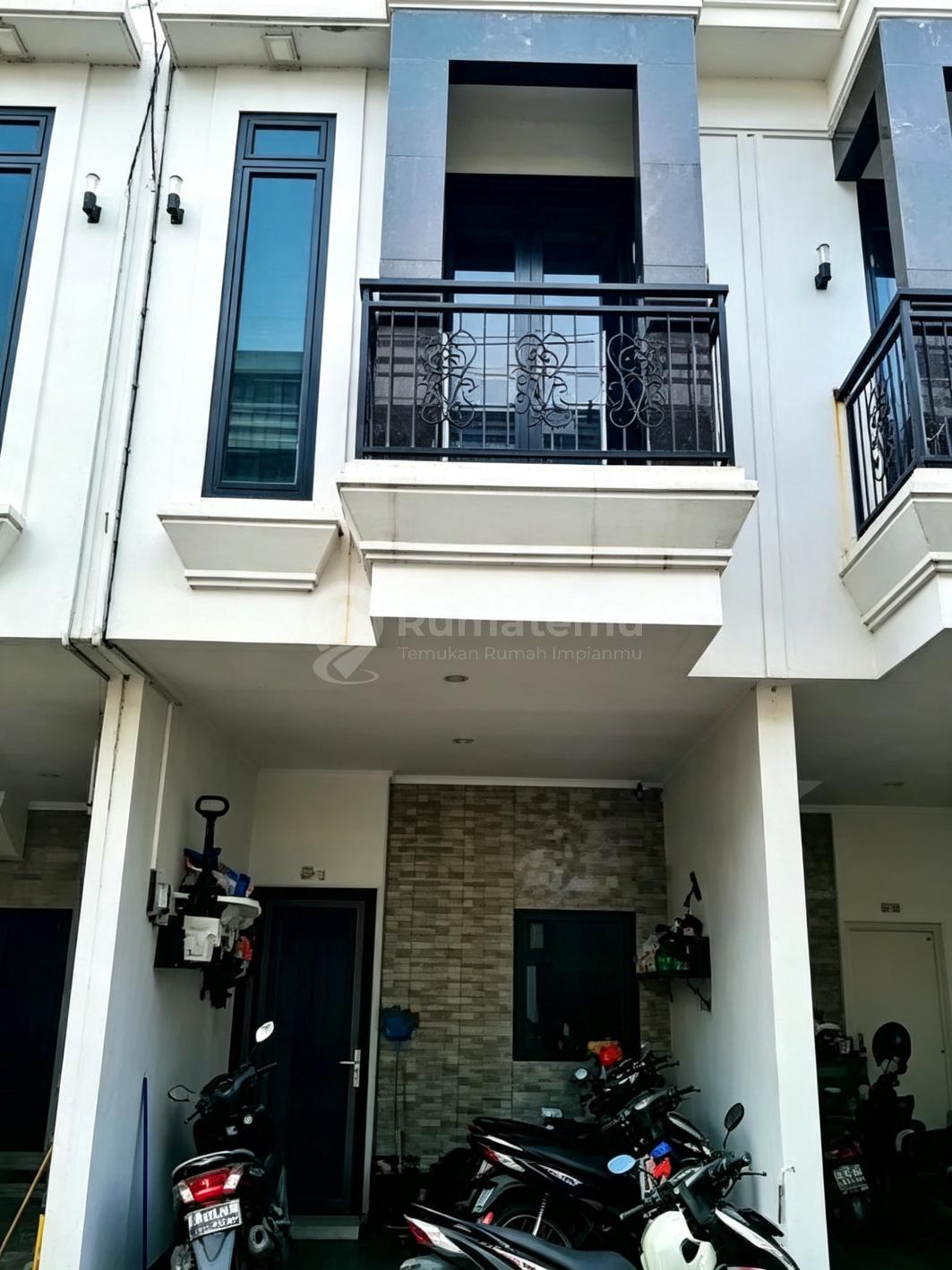 Rumah Secondary Siap Huni Dalam Cluster