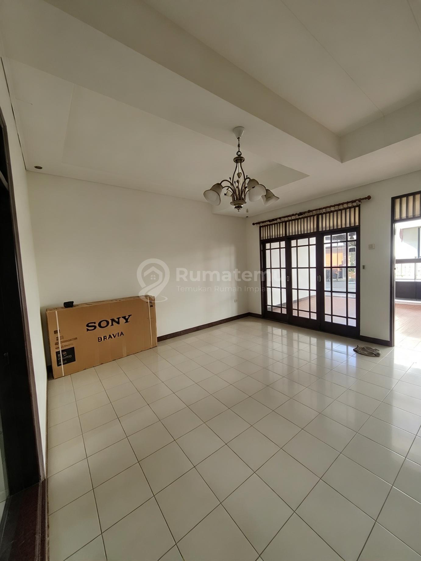 Jual Rumah Cilandak Jakarta Selatan 4 Kamar Tidur