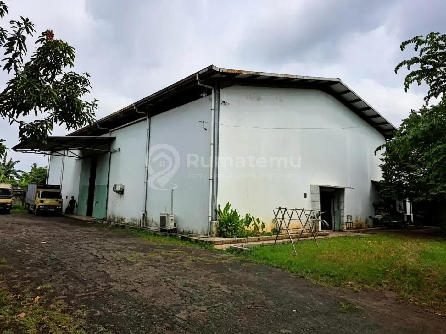 Dijual Tanah dan Bangunan Gudang di Sepatan Timur Kedaung Barat, Kabupaten Tangerang