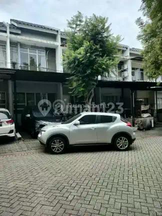 Dijual Cepat! Rumah Residence 1, 2 Lantai