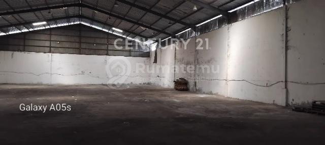 Rare! Gudang Strategis di Cilincing, LT 2.028 m², LB 1.365 m², 1 Lantai, SHM, Harga 18 M