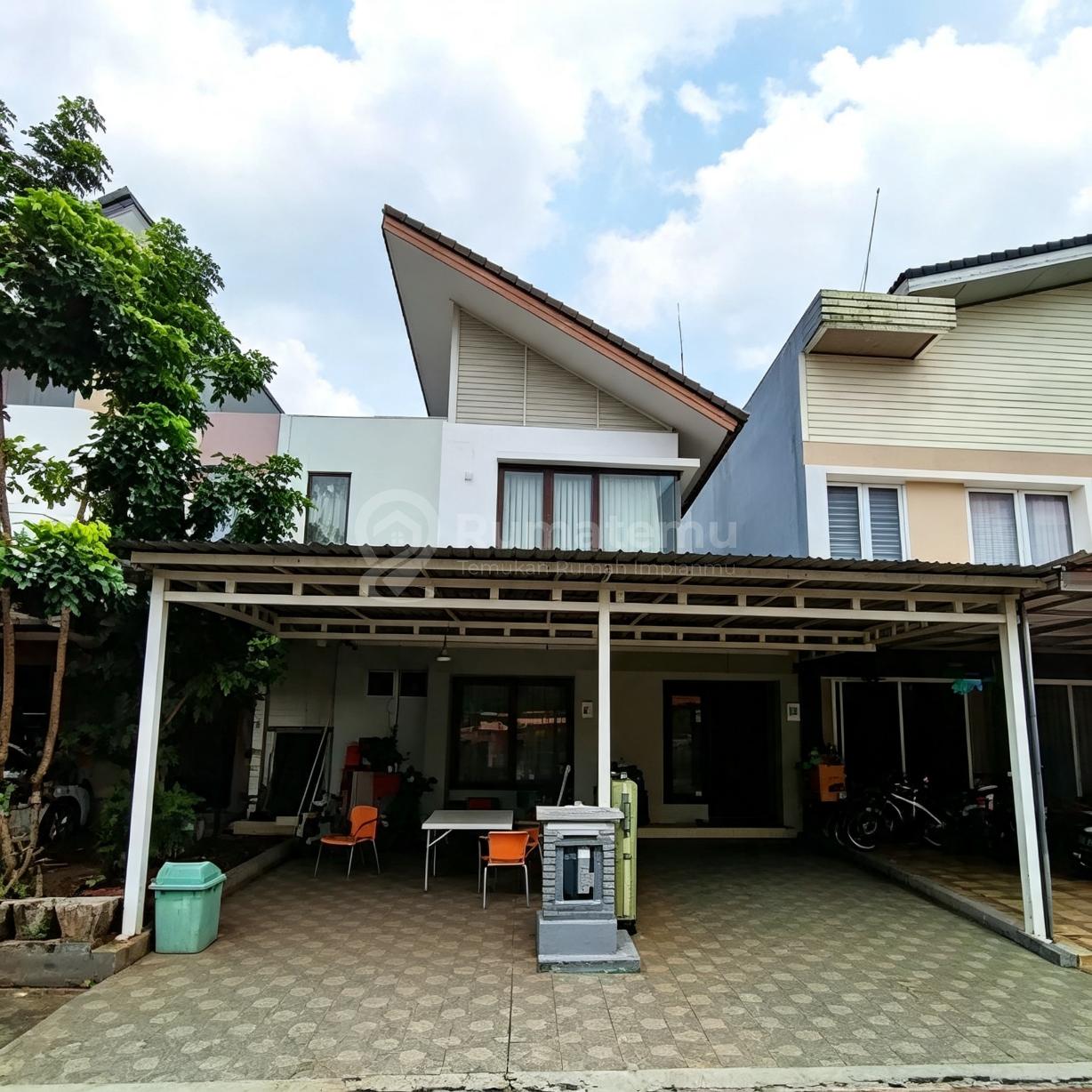 Dijual Rumah di Cluster Serenade Lake Gading Serpong