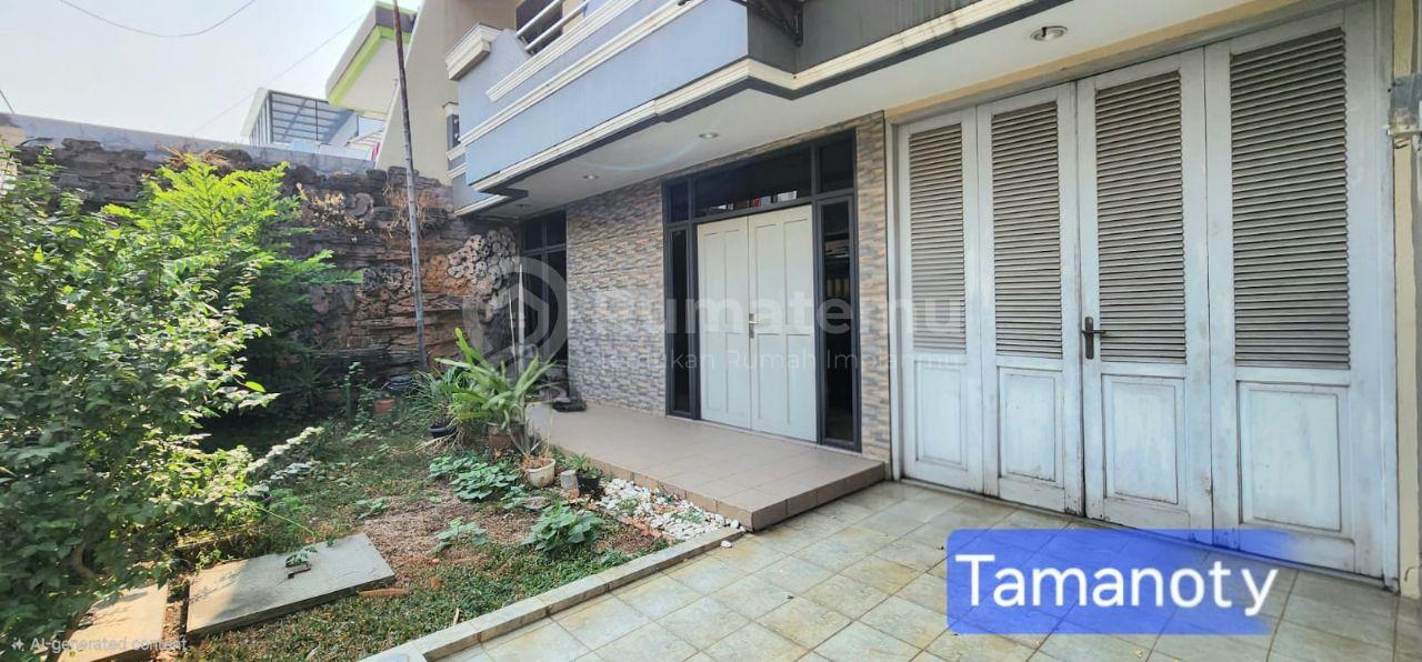 Disewakan Rumah Asri & Luas Taman Modern Cakung