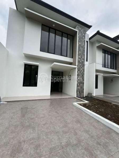 Jual Rumah Baru Setiabudi Regency Sersan Bajuri Bandung