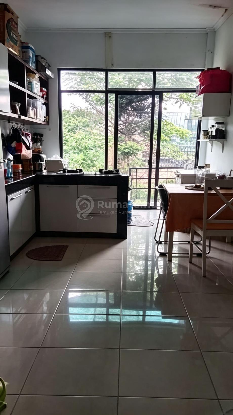 Jual Rumah Lokasi strategis Sariwangi SSP Dekat Ciwaruga, Gegerkalong Bandung
