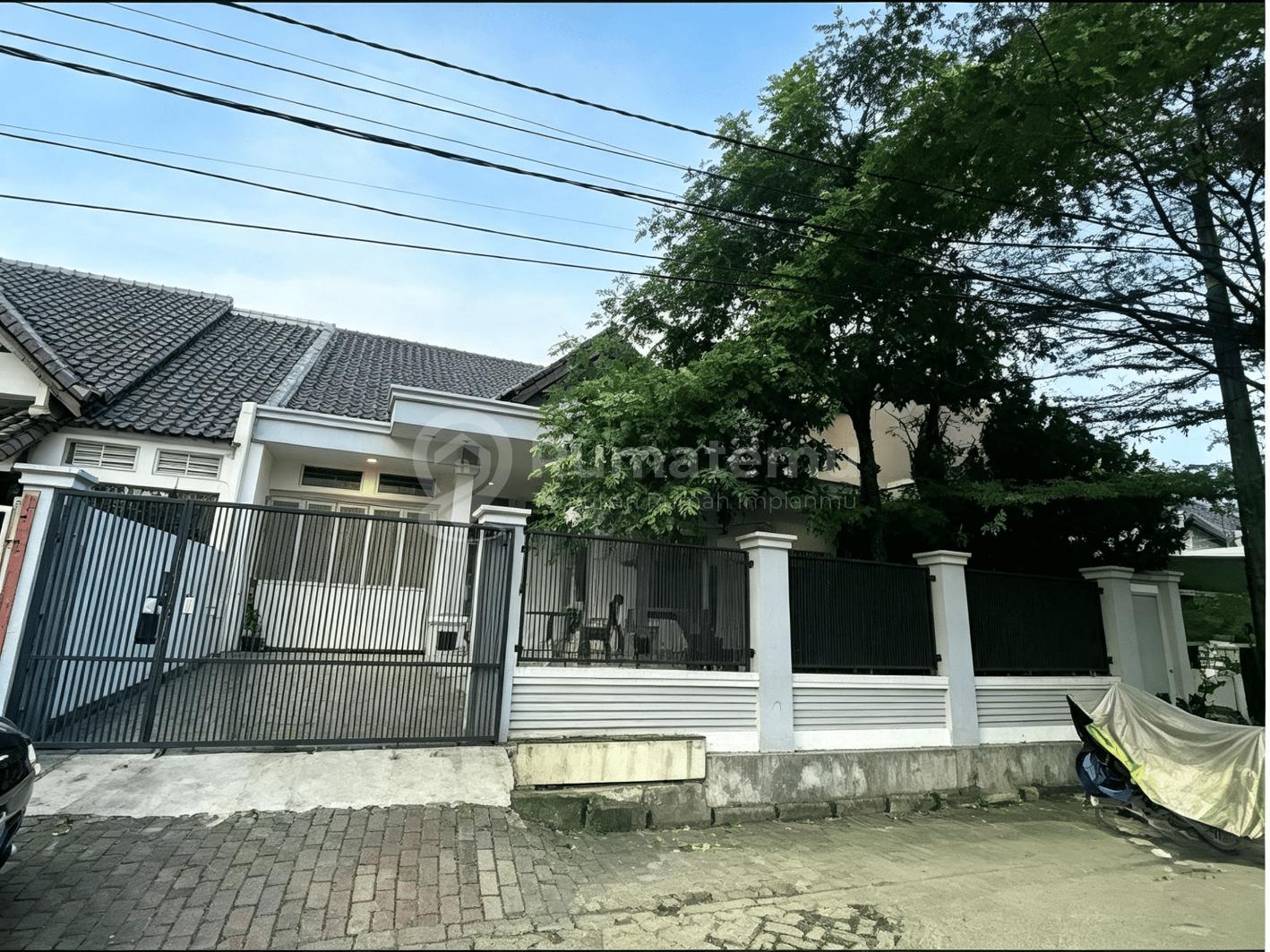 Rumah Siap Huni Lokasi Super Strategis Villa Melati Mas Serpong