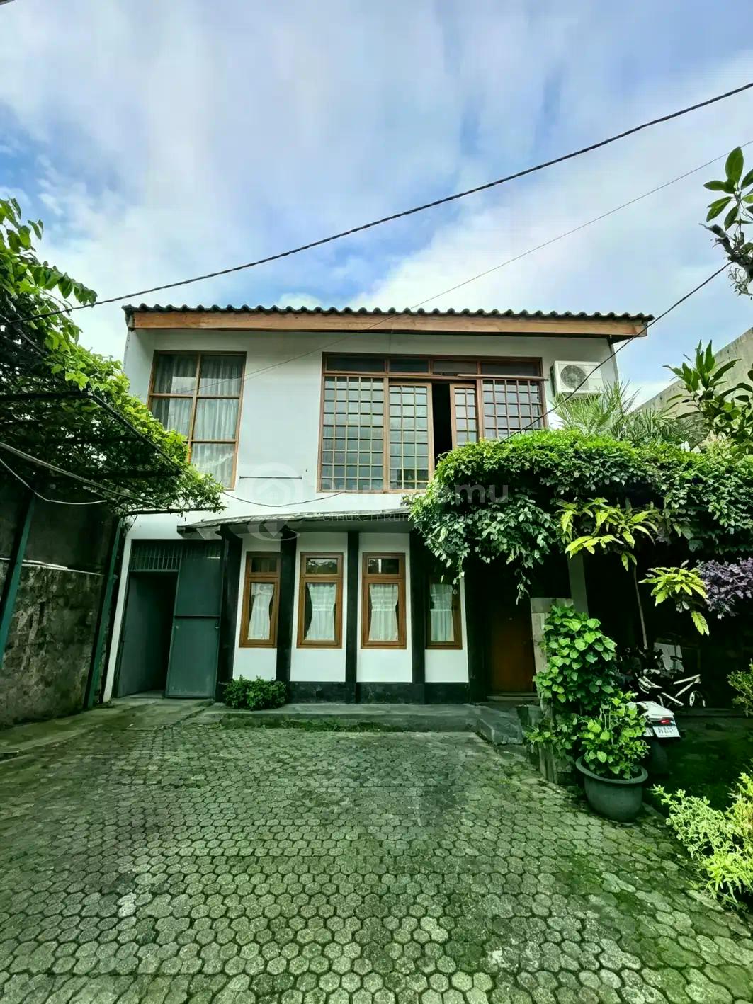 Rumah Bagus Terawat di Cipete