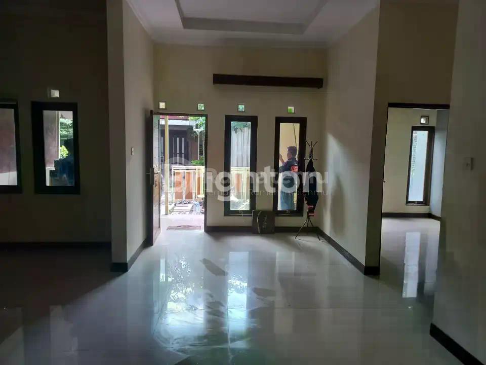 Jual LEMPONGSARI, RANDUGUANG, SARIHARJO, KEC. NGAGLIK, KABUPATEN SLEMAN, DAERAH ISTIMEWA YOGYAKARTA 55581