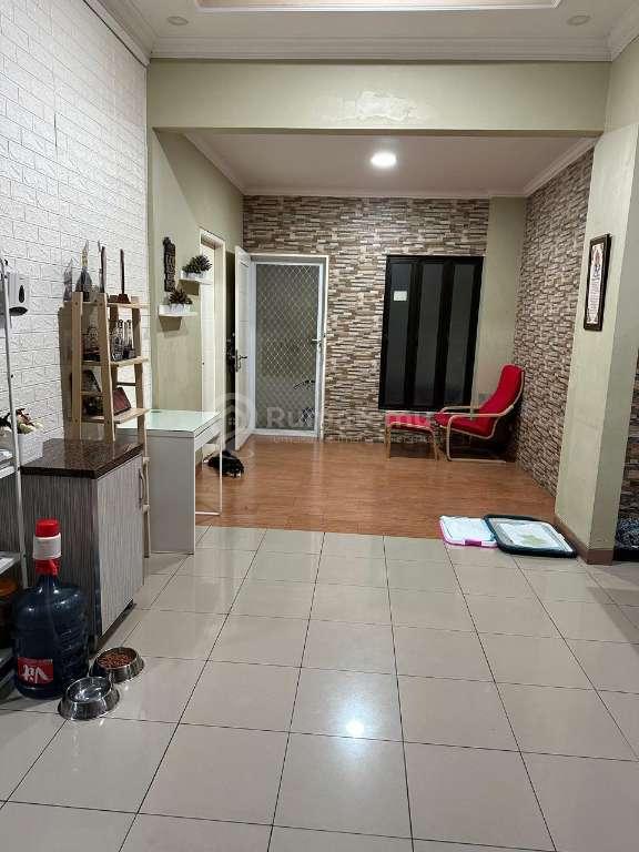 Rumah Gandeng Regensi Melati Mas (dekat Villa Melati Mas)