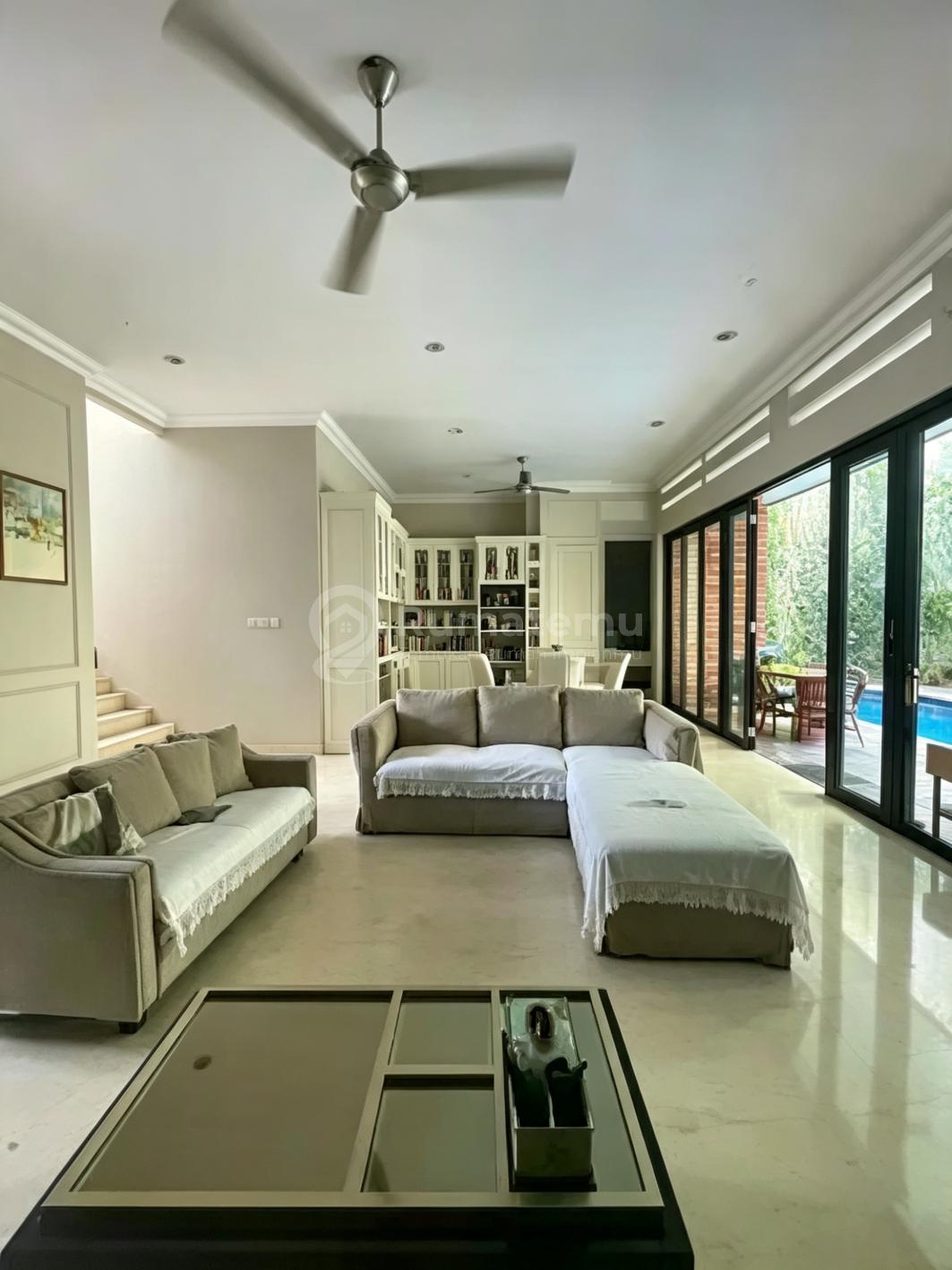 Dijual Rumah Mewah Siap Huni area Kebayoran Baru