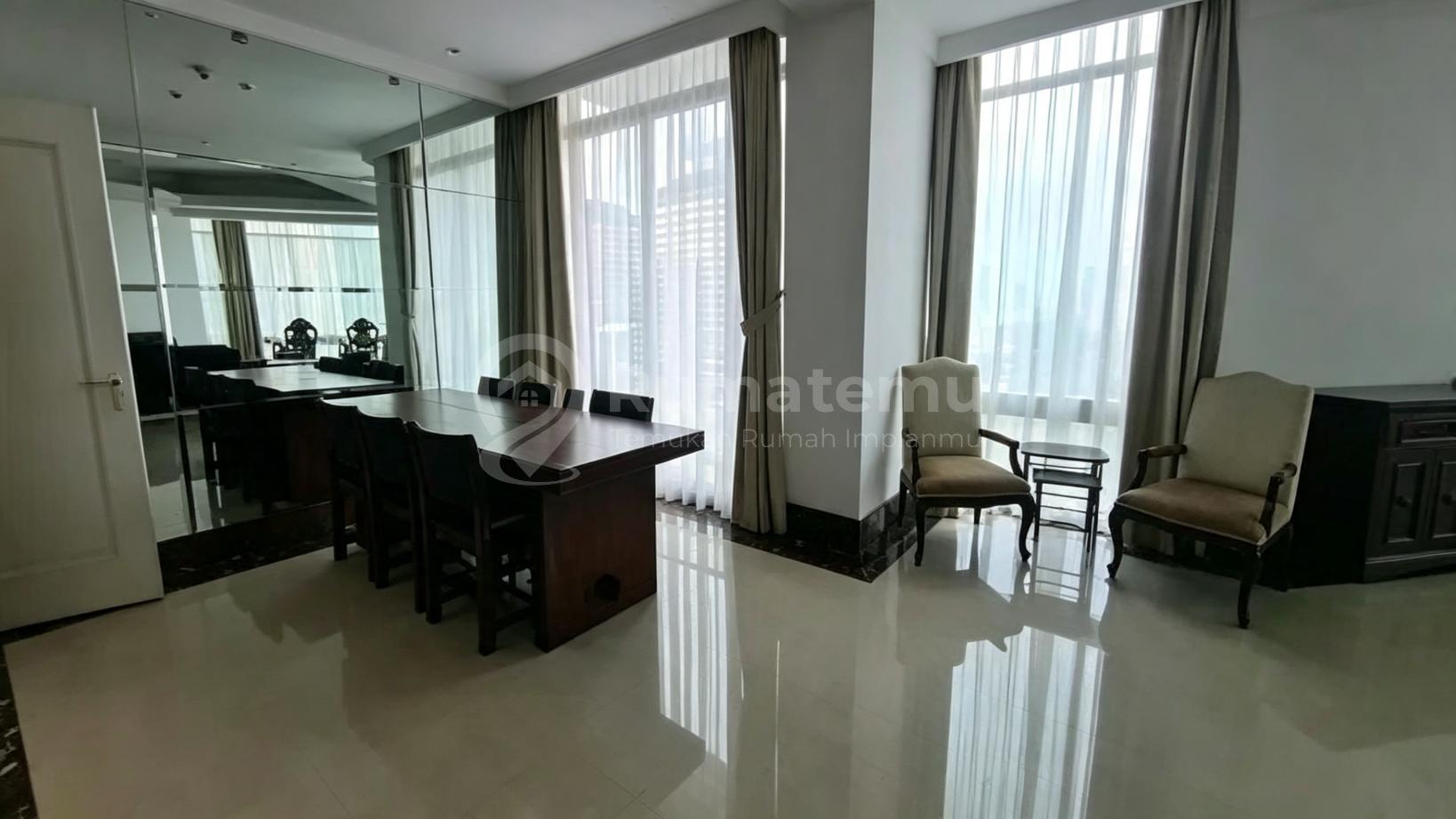 Disewakan Unit 3Br Furnished di Four Seasons Residences