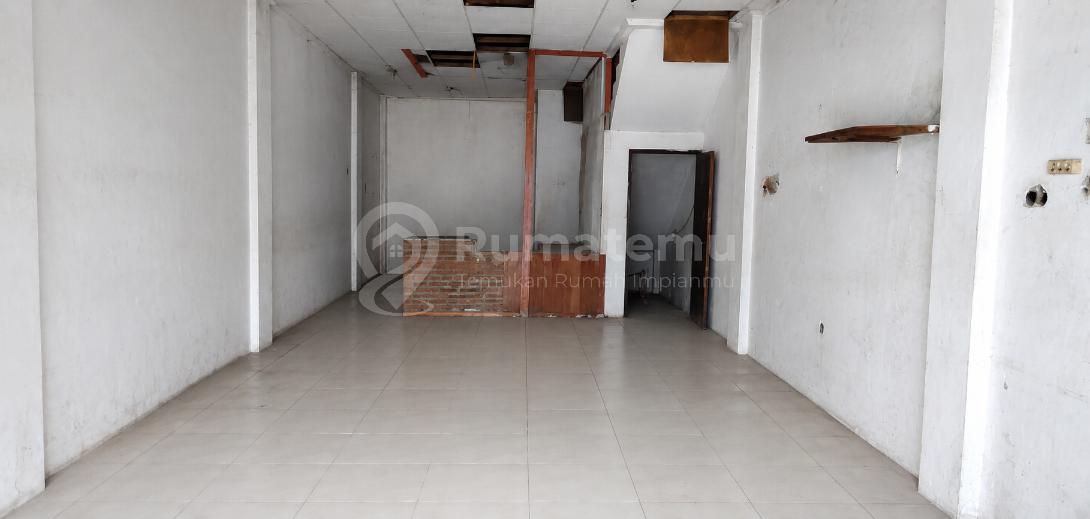 Dijual ruko Area Komersi di area Ciledug, Petukangan Utara, Pesanggrahan