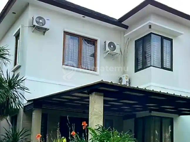 DIJUAL :  Rumah hoek di cluster ter-elit di Puri Bintaro, Bintaro Jaya sekt 9. Harga nett : 4,5M.