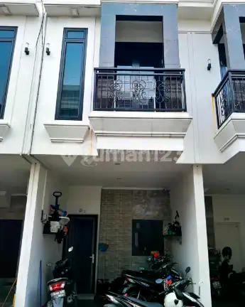 Rumah Secondary Siap Huni Dalam Cluster