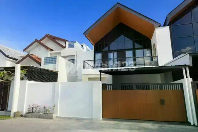 Rv-3340 Well-Located Seminyak Villa For Sale - 3Br Freehold