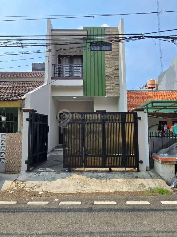 Rumah Siap Huni Full Furnished Dalam komplek Di Rawamangun Jakarta Timur 