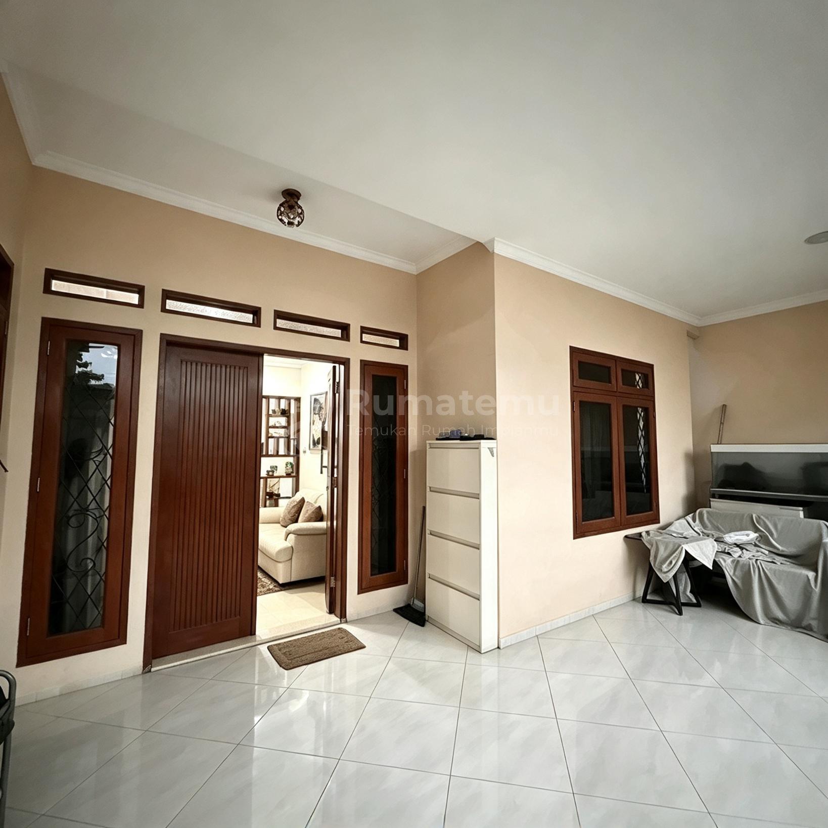 Dijual Rumah Siap Huni Lokasi Strategis Harga Menarik di Pondok Ranji