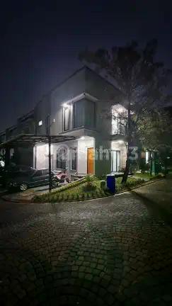 Rumah 2 Lantai Lokasi Strategis Dekat Sekolah Sevilla Park BSD