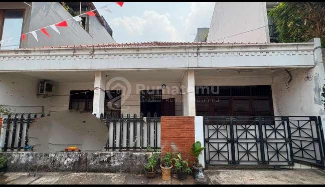 Jual Rumah di Patal Senayan, Grogol Utara, Kebayoran Lama, Jakarta Selatan