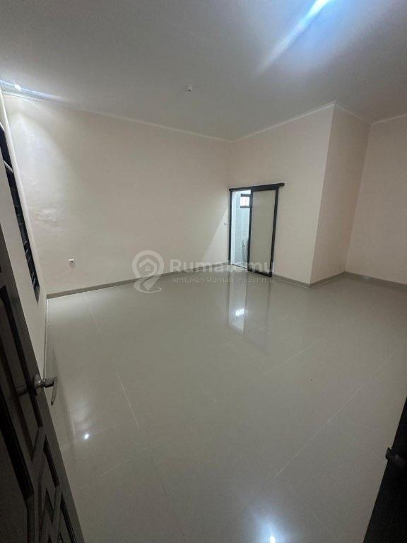 DIJUAL RUMAH TAMAN RAHAYU – SIAP HUNI, BARU RENOVASI + RUANG USAHA