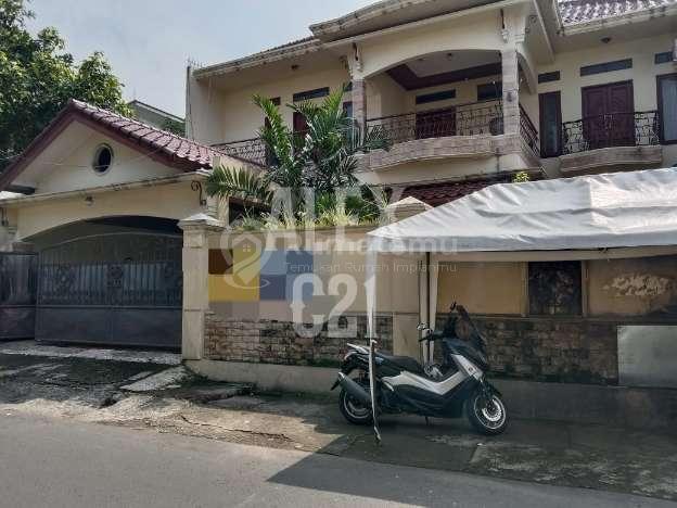 Jual rumah di Cilandak Barat lokasi strategis lingan ramah, Cilandak, Jakarta Selatan