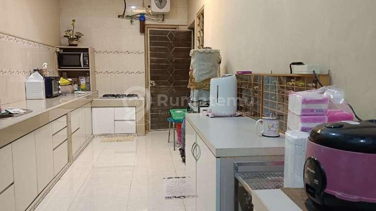 Dijual Rumah Strategis Siap Huni di Kav. DKI Meruya Utara Jakarta