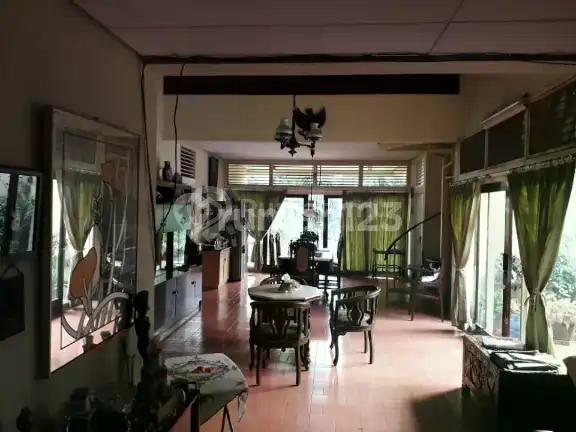 Dijual Rumah Lama bisa Utk Usaha/Hunian di Pejaten Jakarta Selatan