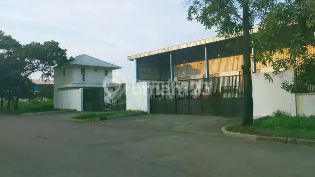 Gudang Hook Siap Pakai Pergudangan Marunda Center