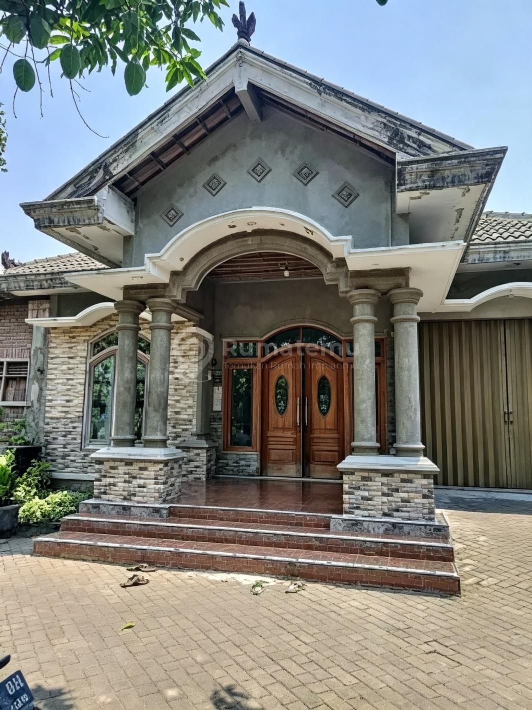 Rumah Besar Dijual, Dekat Rs Pku Bantul Yogya, Lt 300m2