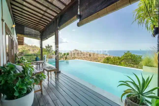 Rv-3112 Stunning 3-Bedroom Home With Infinity Pool And Business Opportunity In Amed, East Bali