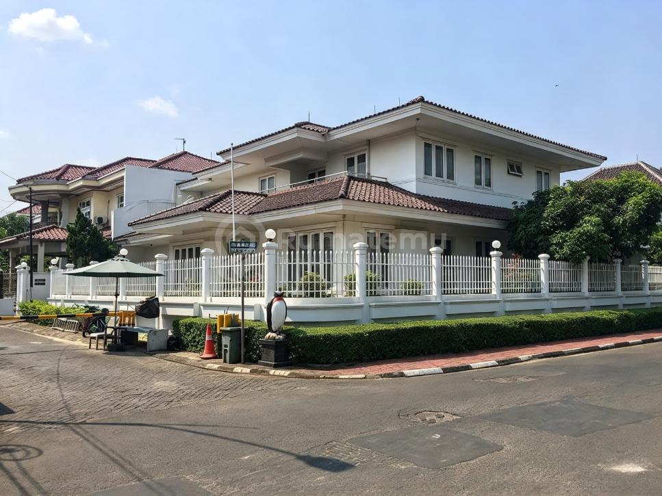 DiJual Rumah Villa Pinguin Sektor 3 Bintaro Pondok Aren 9 Kamar