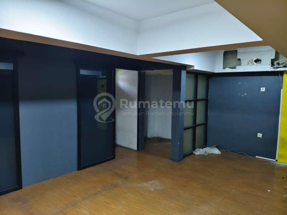Jual dan Sewa Ruko Besar di Joglo, Kembangan, Jakarta Barat