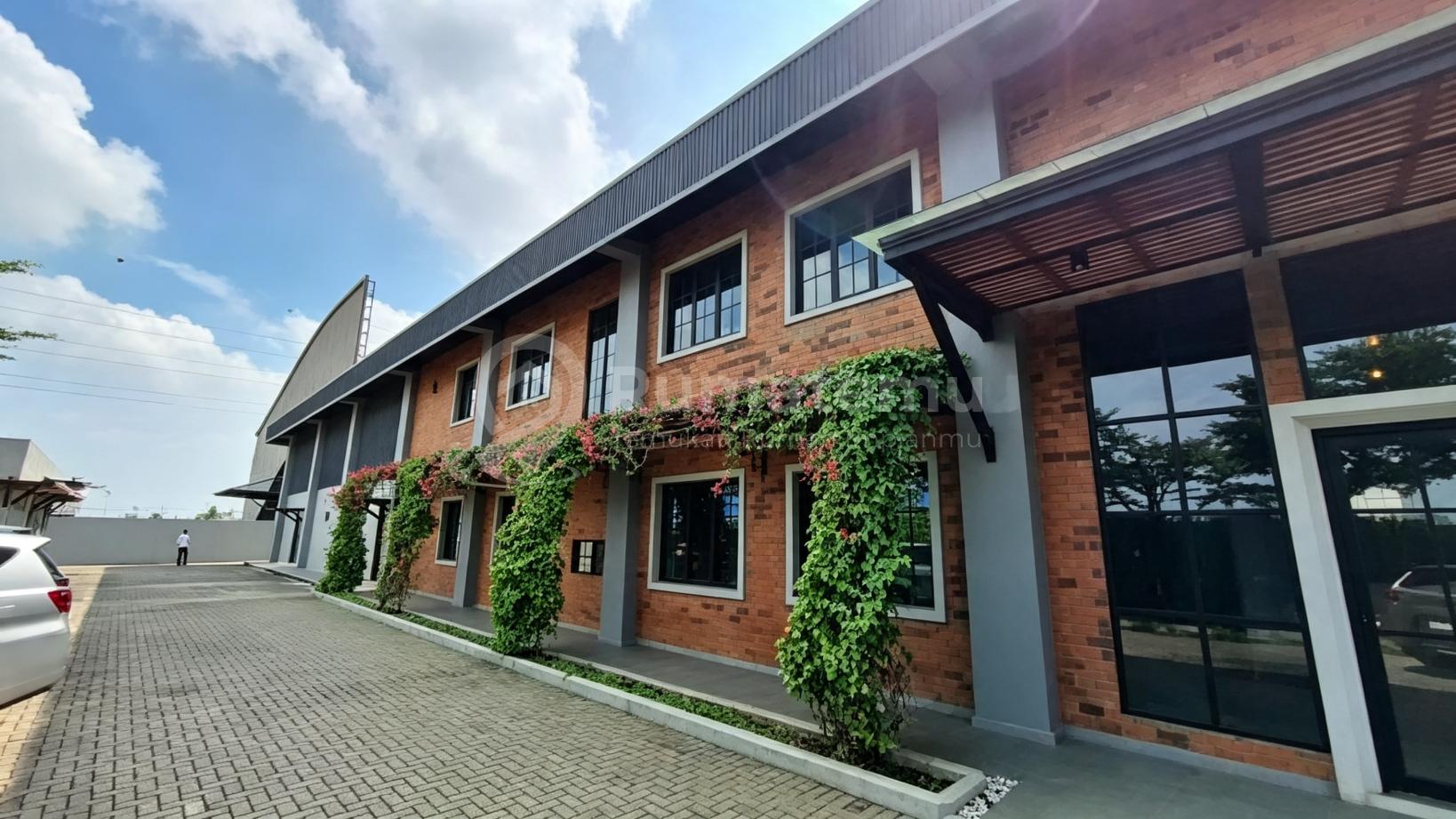 Ready Gudang untuk Produksi Dalam Kawasan Luas Tanah 4000M