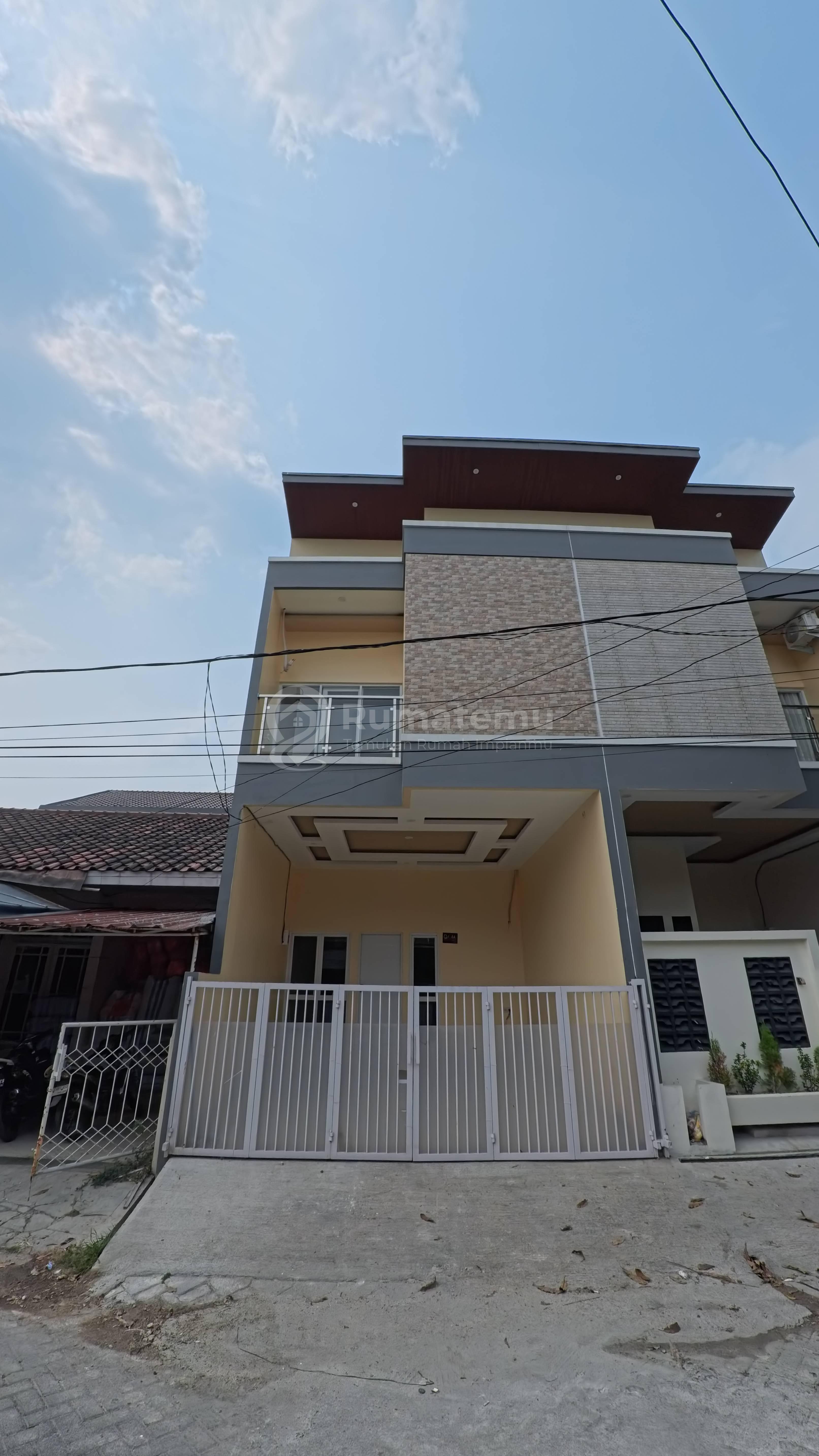 Rumah Cantik Harga 1 M Masih Nego di Harapan Siap Huni