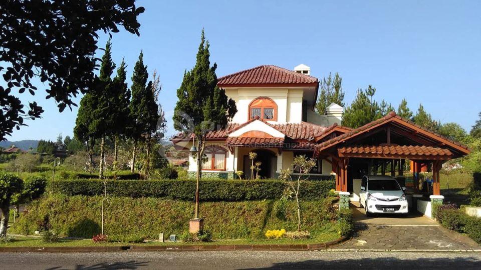 DI JUAL VILA CIATER SUBANG