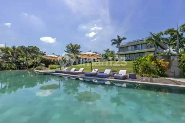 Ready For Rent 6 B R Luxury Villa In Canggu Bali