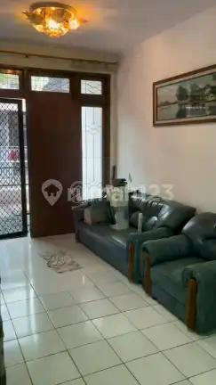 Dijual Cepat Rumah Hadap Barat @Taman Palem Lestari