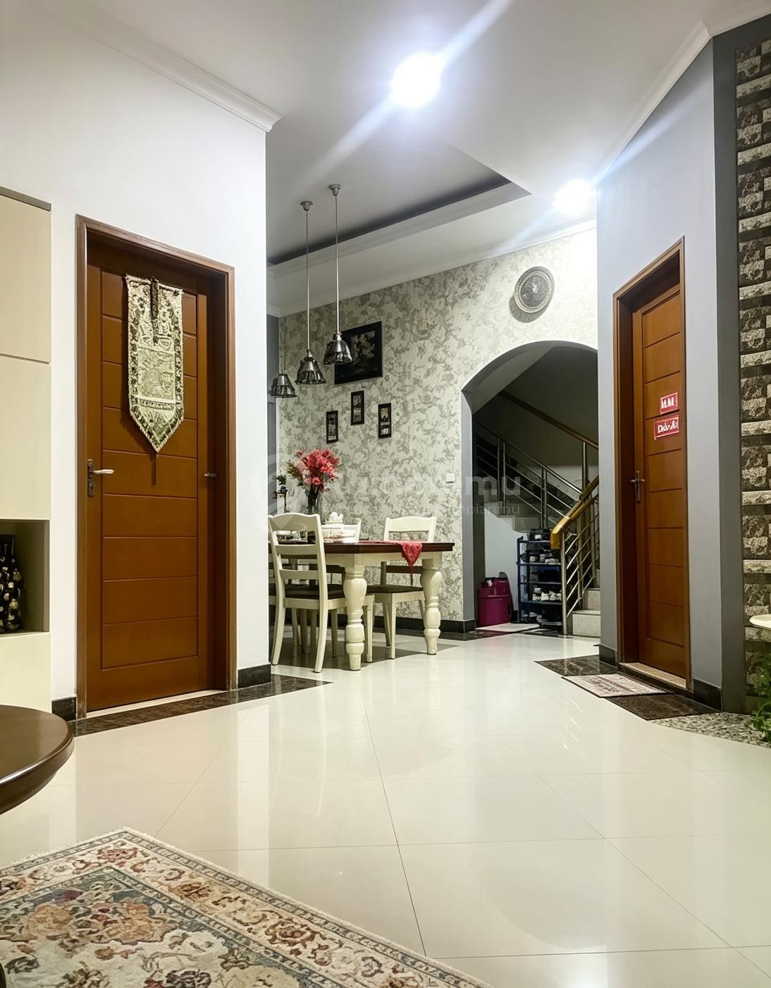 Jual Cepat Rumah Siap Huni di Jl. Mawar Sumurbor