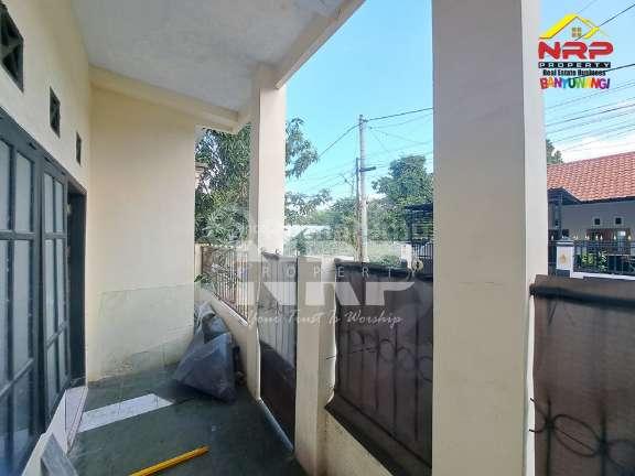 Dijual Rumah Hook Murah 2 Lantai di Kebalenan Banyuwangi Kota