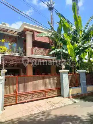 Rumah Asri dan Tenang Area Tulodong, 750 Meter ke Senopati