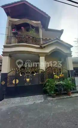 Rumah Secondary Dalam Komplek di Duren Sawit