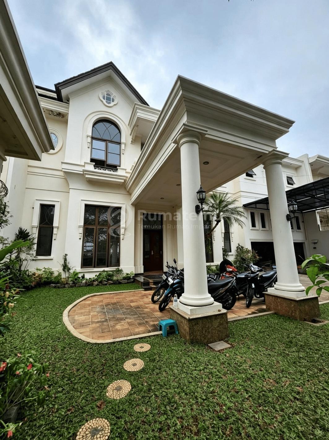 Dijual rumah di Lebak Bulus Dekar Mall Point Square, Cilandak, Jakarta Selatan