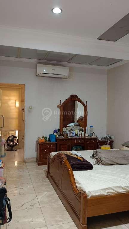 Dijual Rumah Strategis Siap Huni di Kav. DKI Meruya Utara Jakarta