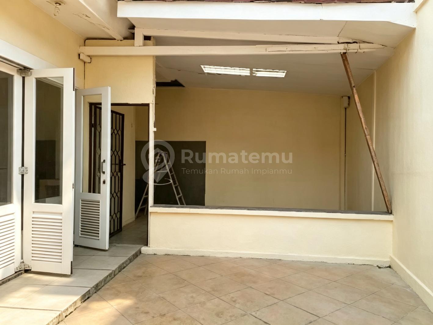 Rumah Puspitaloka Bsd City 2.lantai Luas Tanah 181m2 Harga 2,65 M