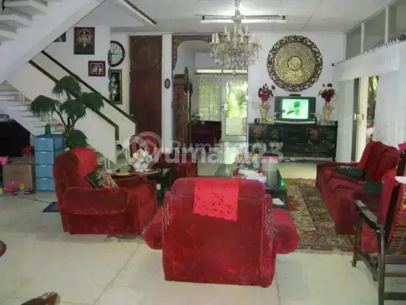 Rumah Komplek Simprug Garden, 600 M ke Rs Pertamina Simprug